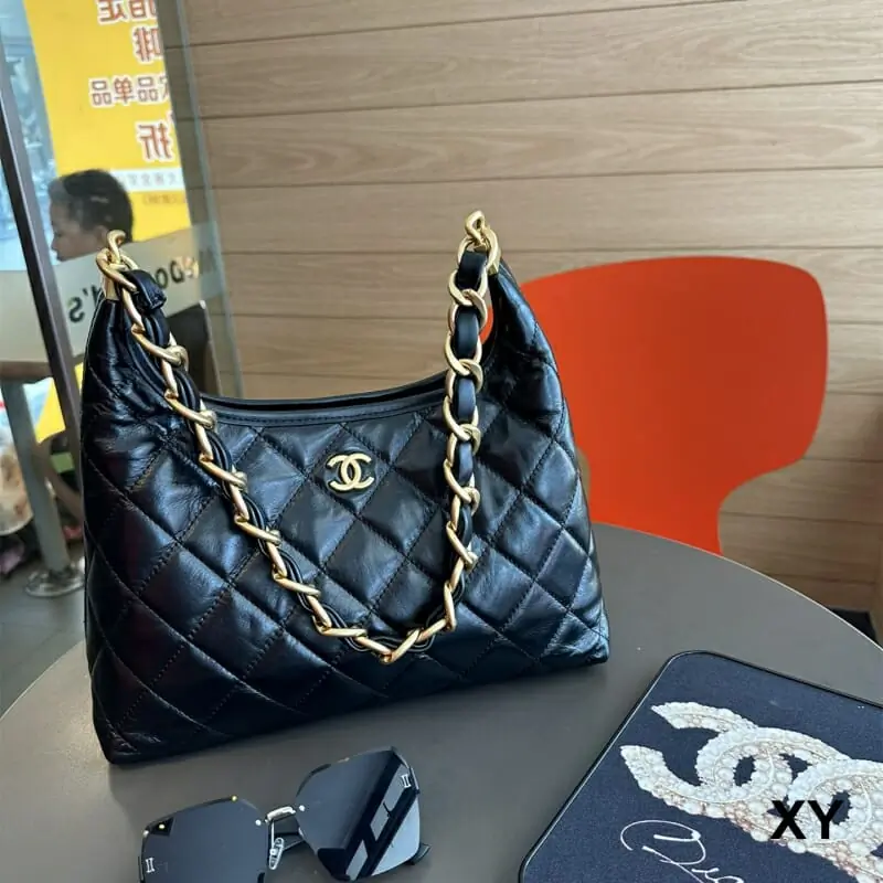 chanel sac a main  pour femme s_1241355